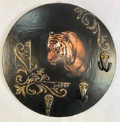 ключница "Тигр" (2018, декупаж, 23x23, арт. 25п3) - 1 350 ₽