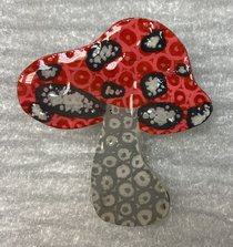 брошь "Мухомор" (2026, смешанная техника, 5x4, арт. 48п5) - 550 ₽