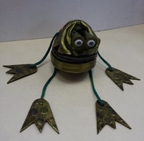 лягушка-шкатулка (2020, смешанная техника, 12x12, арт. 48.15) - 2 250 ₽
