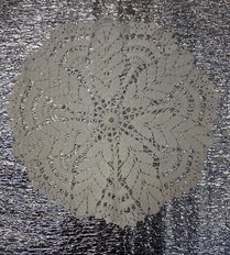 денежная салфетка (2025, пряжа, 23x23, арт. 40п50) - 750 ₽
