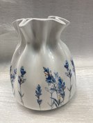 Ваза мешочек малый с деколью "Лаванда" (2024, фарфор, 12x11, арт. 79пФ10092-02) - 2 400 ₽