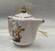 Чайничек с новым годом (2025, майолика, 5x6, арт. 79ПТ02200-1111) - 700 ₽