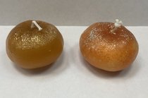 свеча новогодняя мандарин (2025, воск, 5x5, арт. 40п46) - 300 ₽